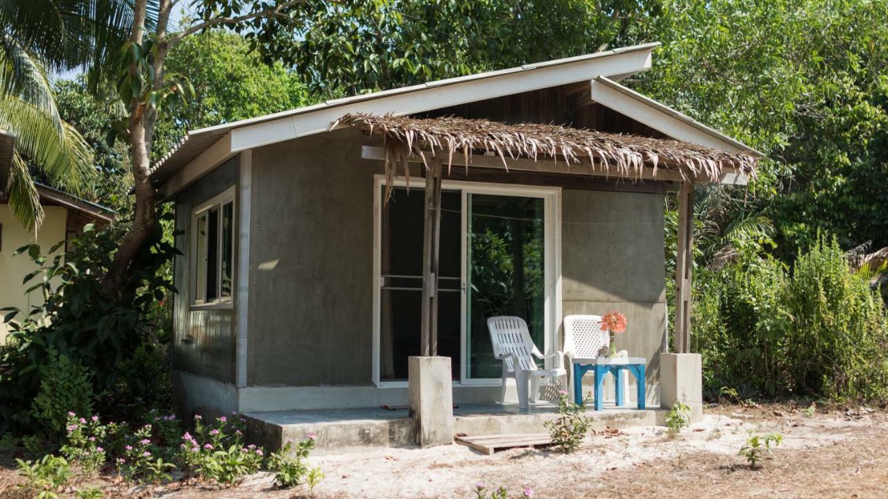 Phayam Friends Hotel Koh Phayam Exterior foto